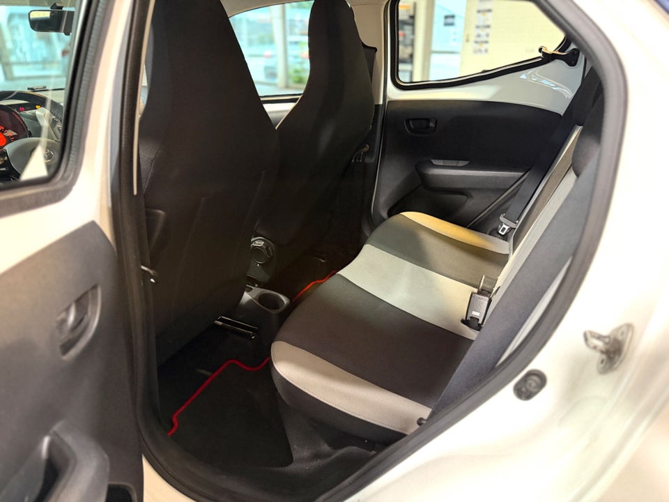 Toyota Aygo 1,0 VVT-i x 5d