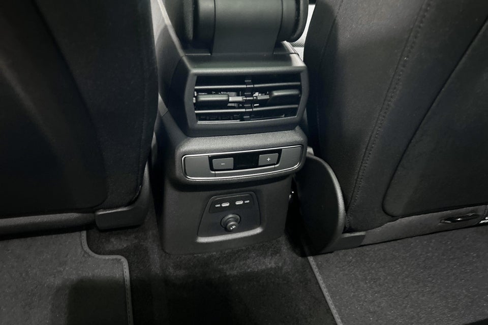 Audi Q4 e-tron 45 S-line Edition 5d