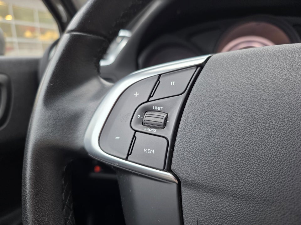 Citroën C4 1,6 BlueHDi 100 Millesime 5d