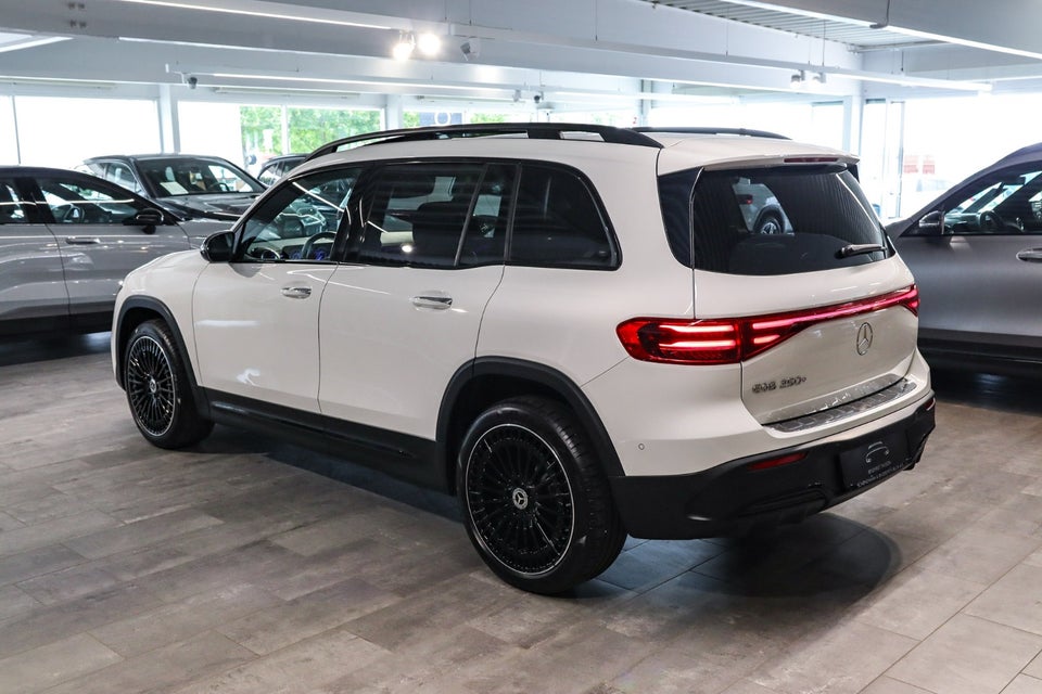 Mercedes EQB250+ AMG Line Advance Plus 7prs 5d