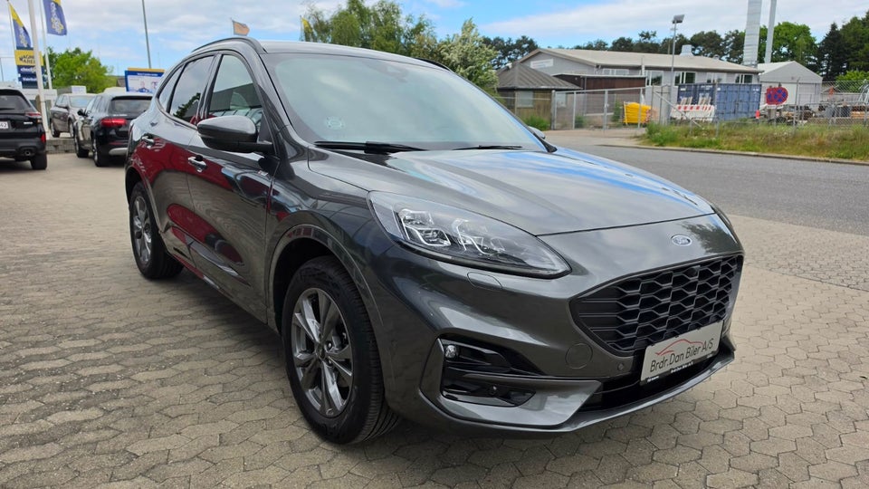 Ford Kuga 2,5 PHEV ST-Line X CVT 5d