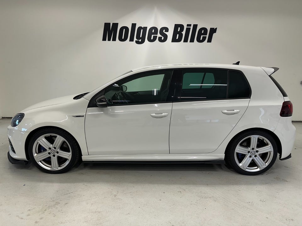 VW Golf VI 2,0 R DSG 4Motion 5d