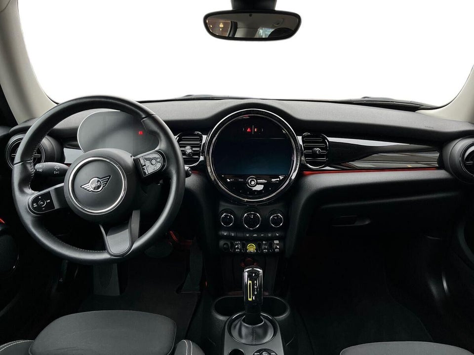 MINI Cooper SE Essential 3d