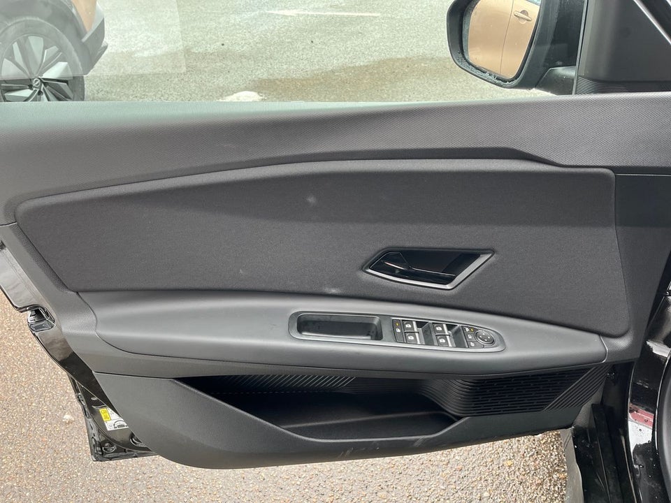 Nissan Micra 52 Advance 5d