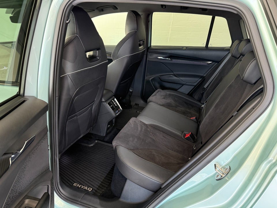 Skoda Enyaq 80 iV Sportline 5d