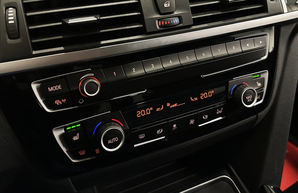 BMW 320d 2,0 Touring Advantage aut. 5d