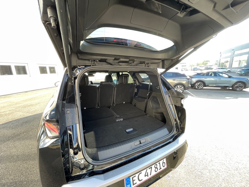 Peugeot e-5008 77 GT Pack 7prs 5d