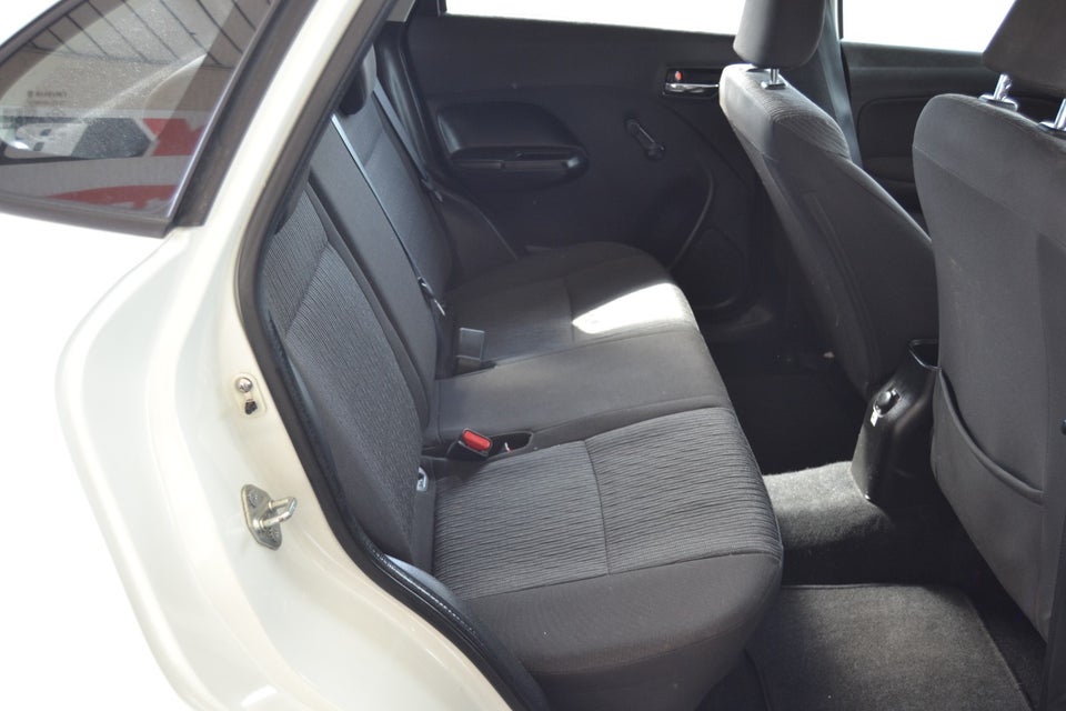 Suzuki Baleno 1,2 Dualjet Comfort CVT 5d