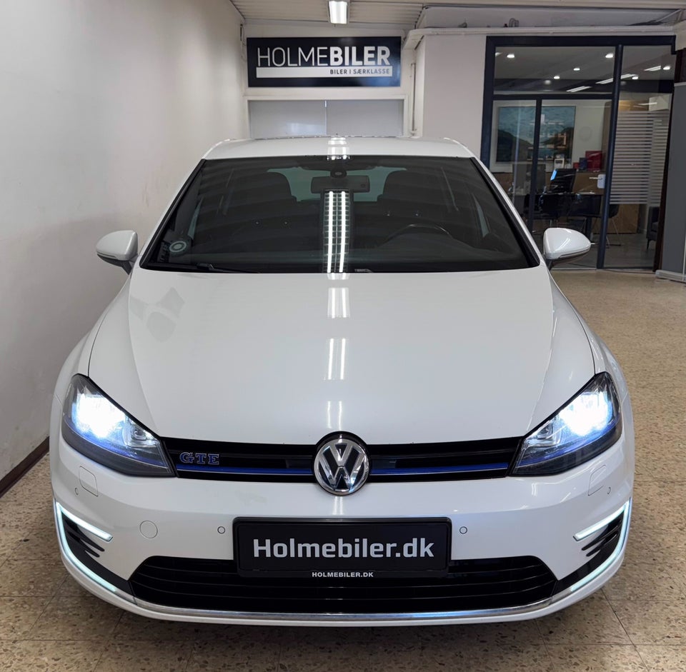 VW Golf VII 1,4 GTE DSG 5d