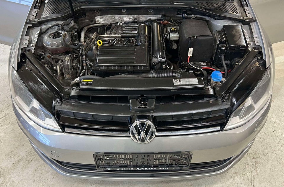 VW Golf VII 1,4 TSi 122 Comfortline BMT 5d