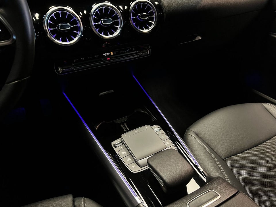 Mercedes EQA250+ Progressive 5d