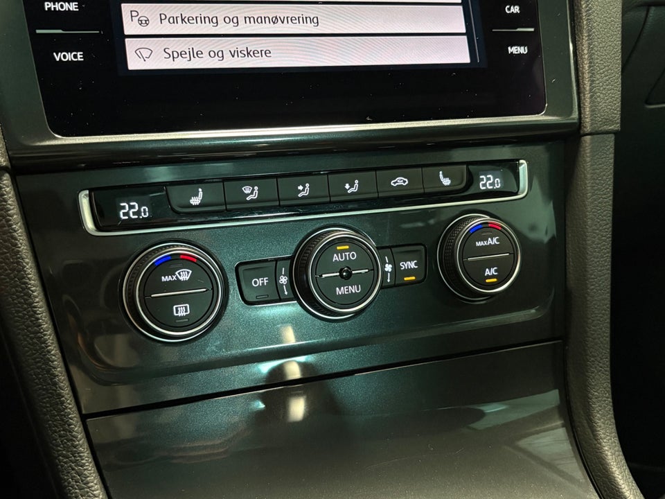 VW Golf VII 1,5 TSi 130 Highline Variant DSG 5d