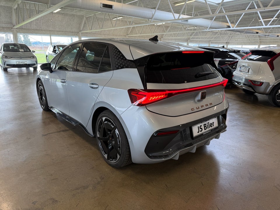 Cupra Born 77 Pasión 5d