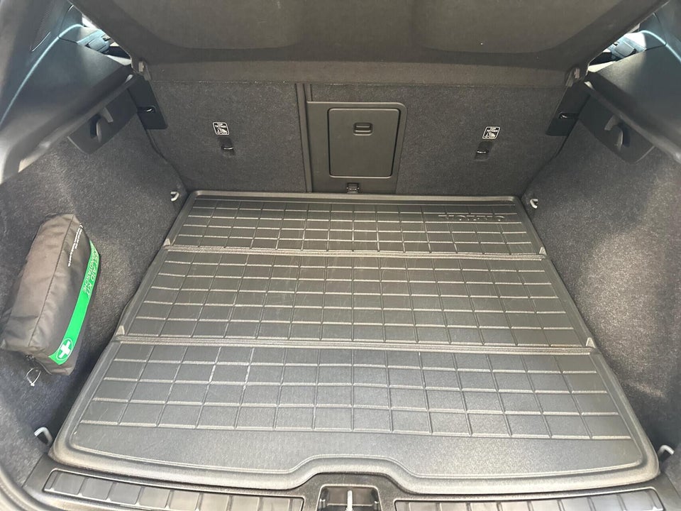 Volvo EX40 Twin Performance Ultra 5d