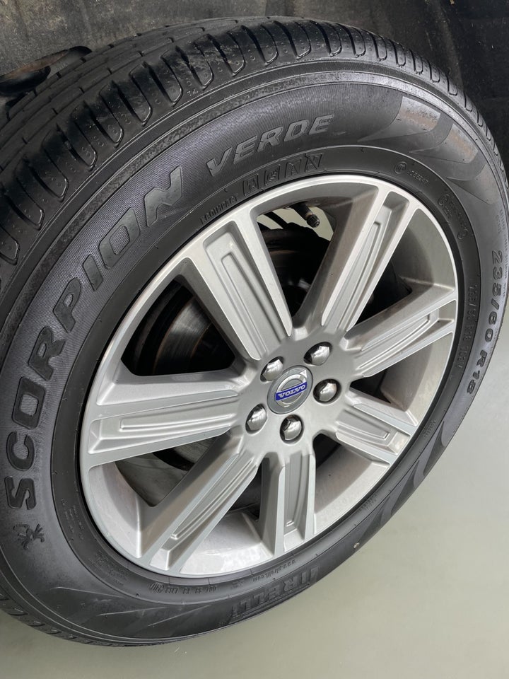 Volvo XC60 2,0 D4 190 Summum aut. 5d