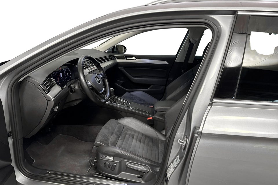 VW Passat 1,5 TSi 150 Highline Premium Variant DSG 5d