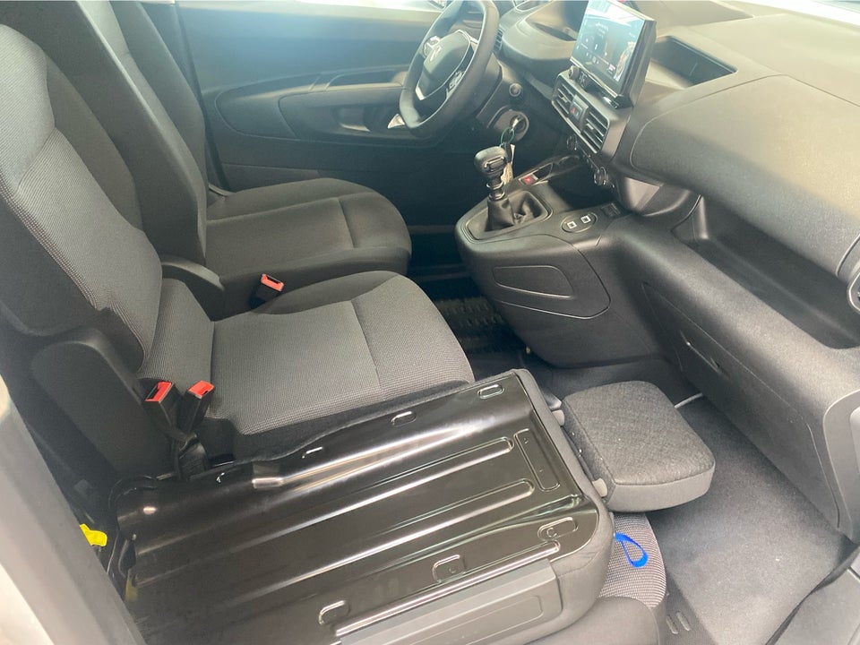 Peugeot Partner 1,5 BlueHDi 100 L1V1 Plus Van