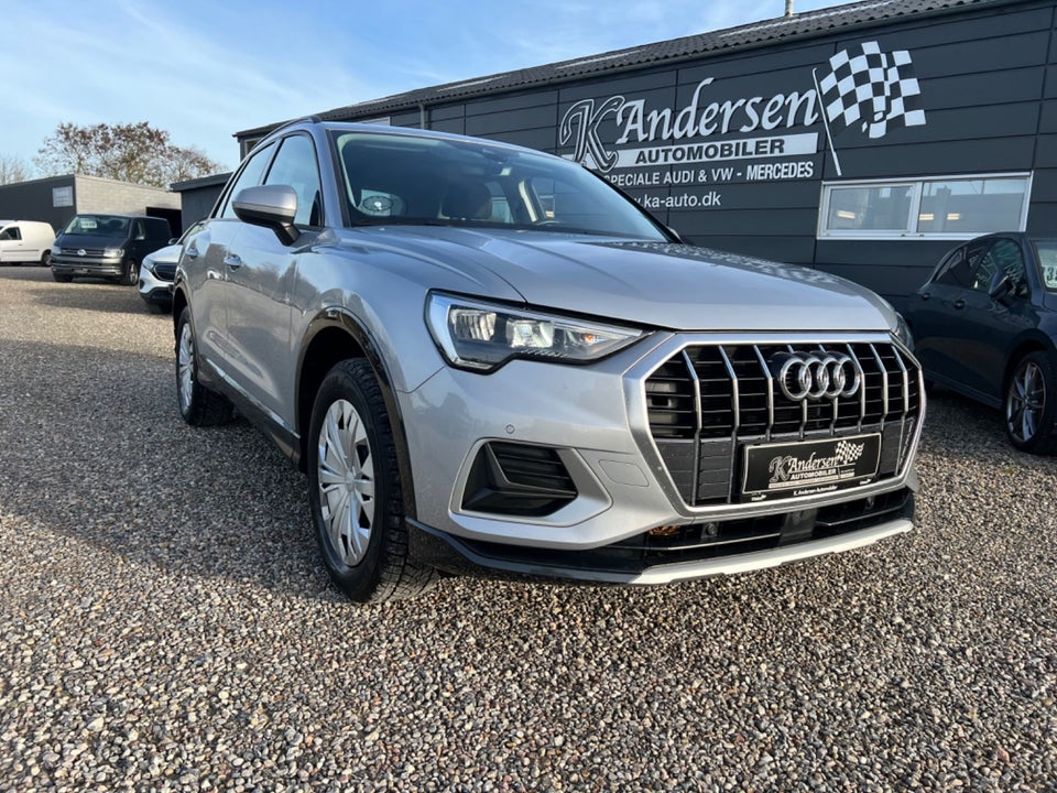 Audi Q3 35 TFSi Advanced Prestige S-tr. 5d