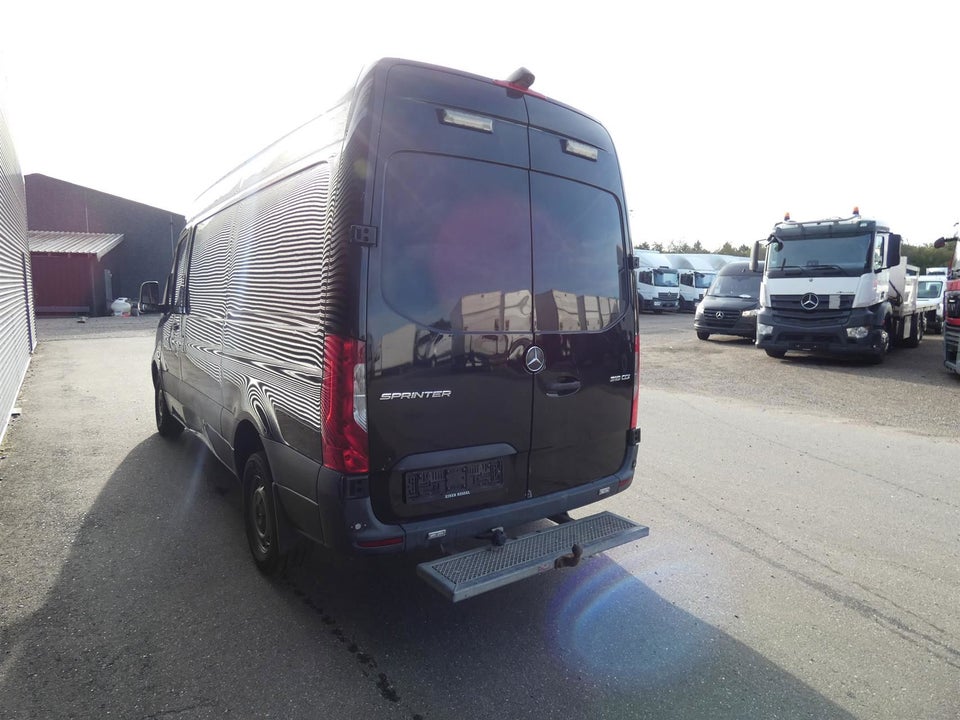 Mercedes Sprinter 316 2,2 CDi A2 Kassevogn RWD