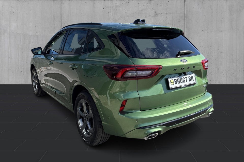 Ford Kuga 2,5 PHEV ST-Line X CVT 5d