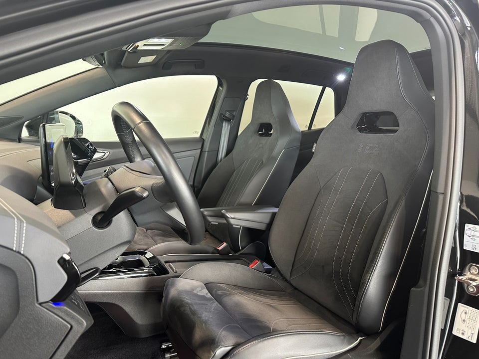VW ID.4 77 Pro Performance 5d
