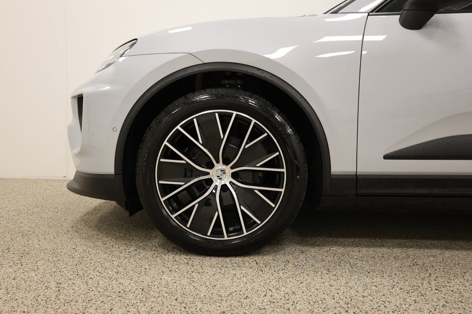 Porsche Macan 4 5d
