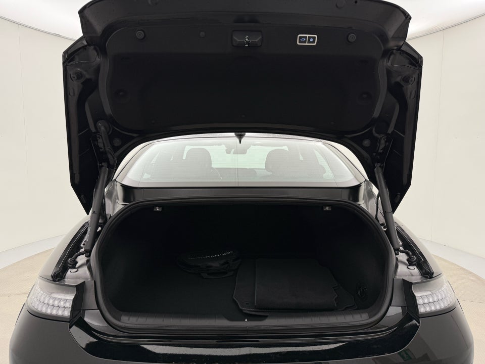 Hyundai Ioniq 6 53 Essential 4d