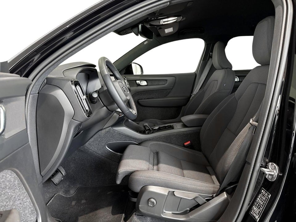 Volvo XC40 ReCharge Twin Plus 5d