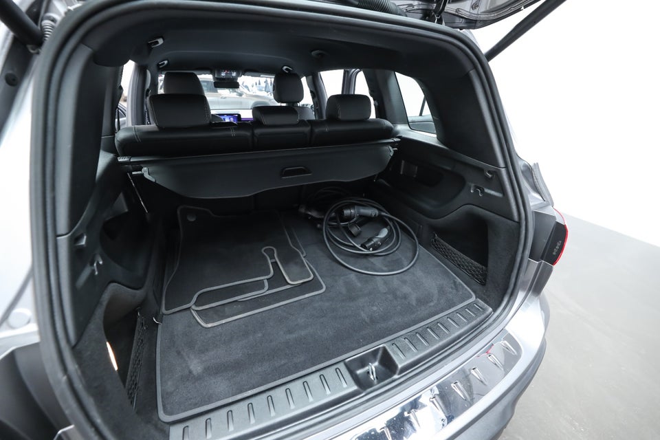 Mercedes EQB350 Progressive Advance Plus 4Matic 5d