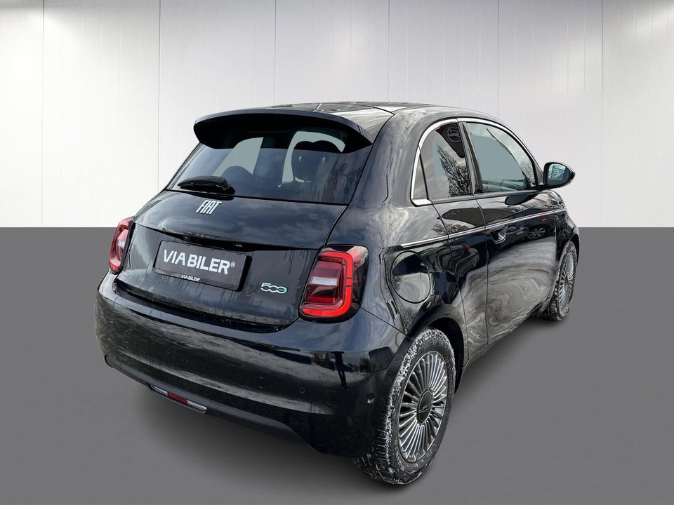Fiat 500e 42 Icon 3+1 4d