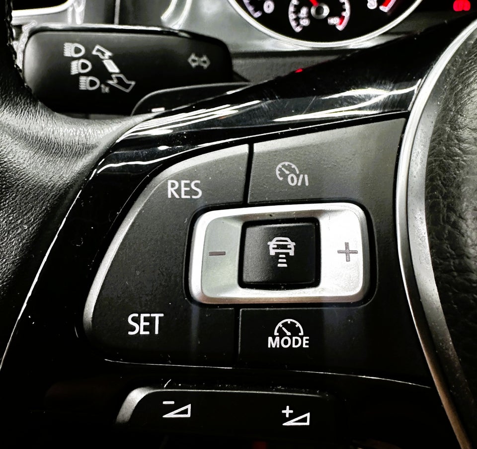 VW Golf VII 1,4 TSi 125 Comfortline DSG 5d