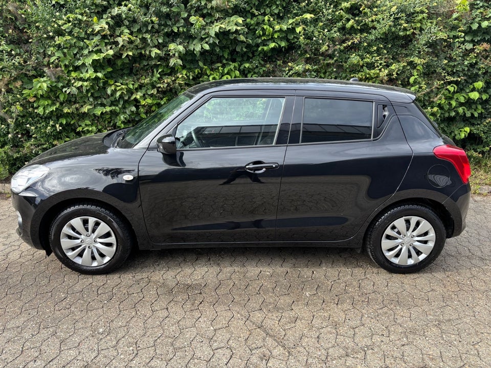 Suzuki Swift 1,2 Dualjet Club 5d