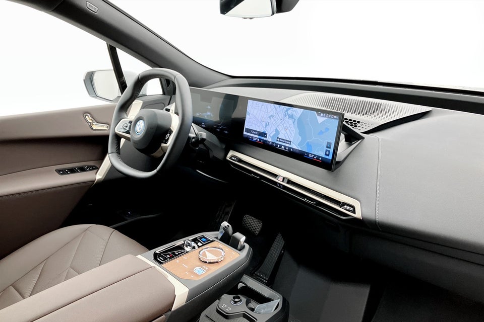 BMW iX xDrive50 Supercharged 5d