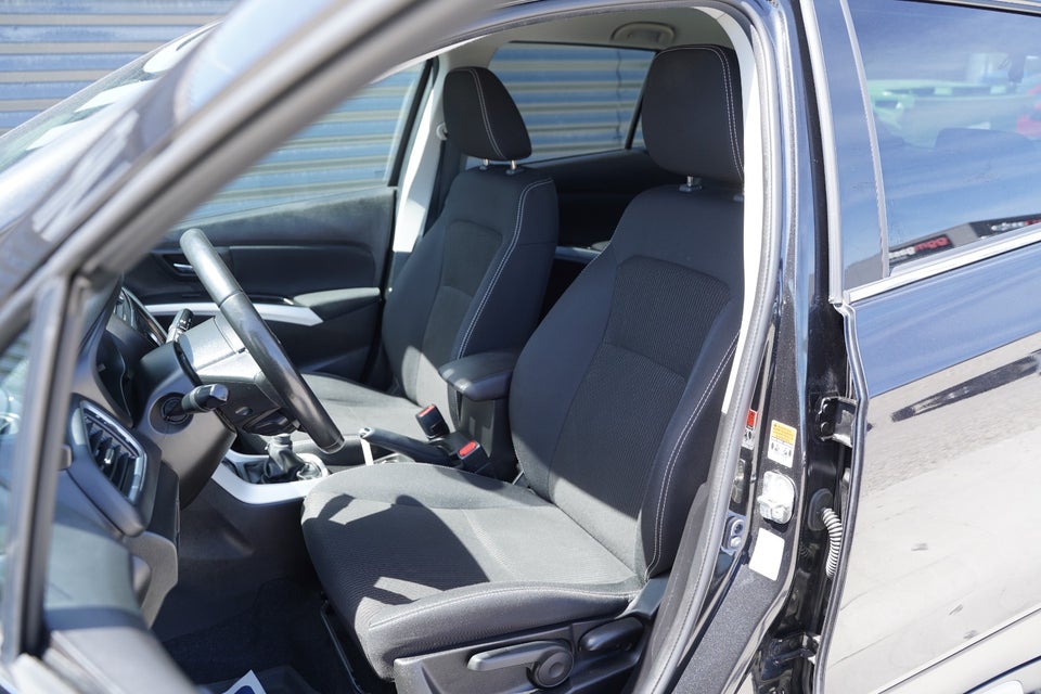 Suzuki S-Cross 1,4 mHybrid Active 5d