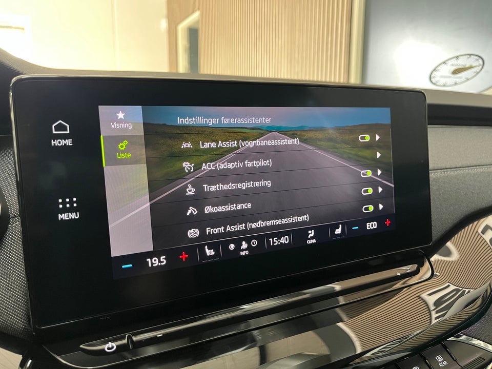 Skoda Octavia 1,4 TSi iV Plus Combi DSG 5d