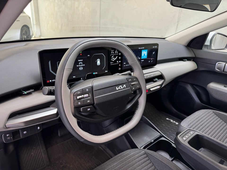 Kia EV4 58 Standard Range Access 5d