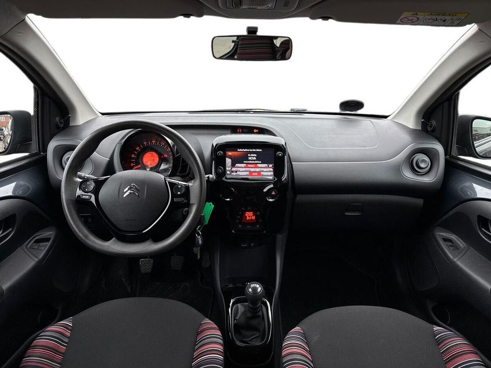 Citroën C1 1,0 VTi Shine 5d