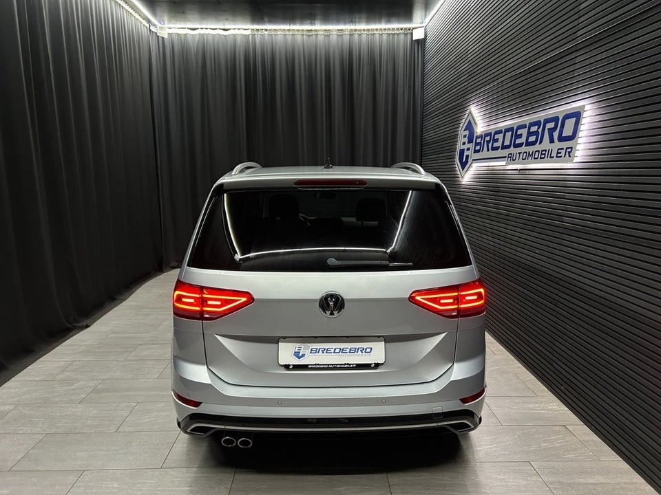 VW Touran 2,0 TDi 190 R-line DSG 5d