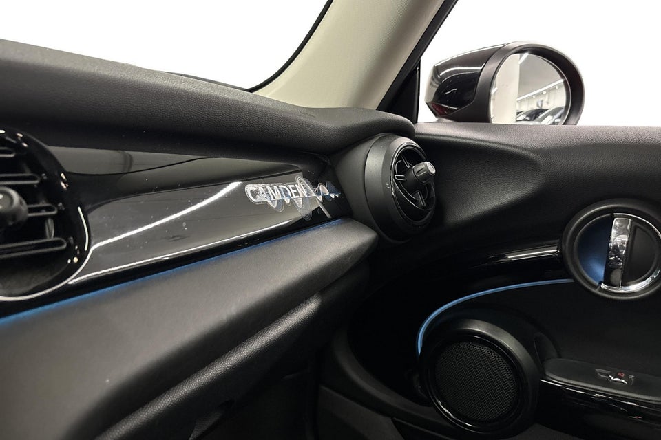 MINI Cooper SE Camden Edition 3d