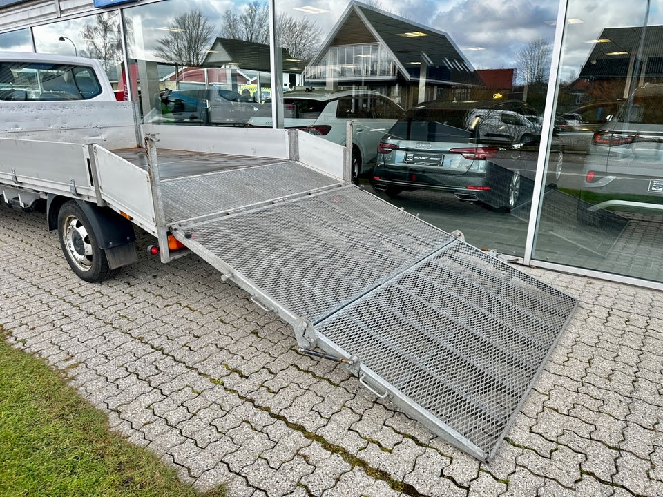 VW Transporter 2,0 TDi 150 Ladvogn lang