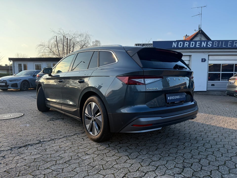 Skoda Enyaq 60 iV Loft 5d