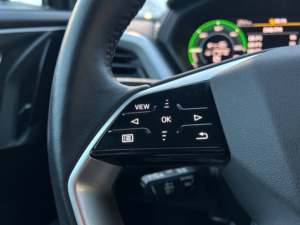 Audi Q4 e-tron 40  5d