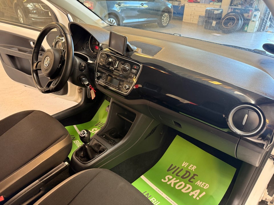 VW Up! 1,0 75 High Up! BMT 5d