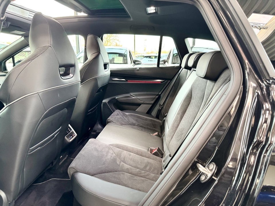 Skoda Enyaq 85 iV Sportline Maxx 5d