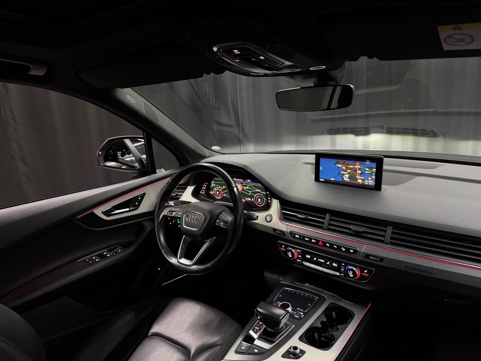 Audi Q7 3,0 TDi 272 quattro Tiptr. 7prs 5d