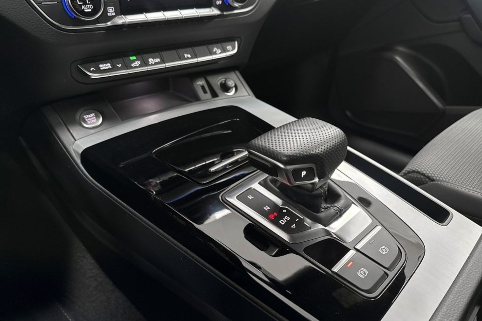 Audi Q5 50 TFSi e S-line quattro S-tr. 5d