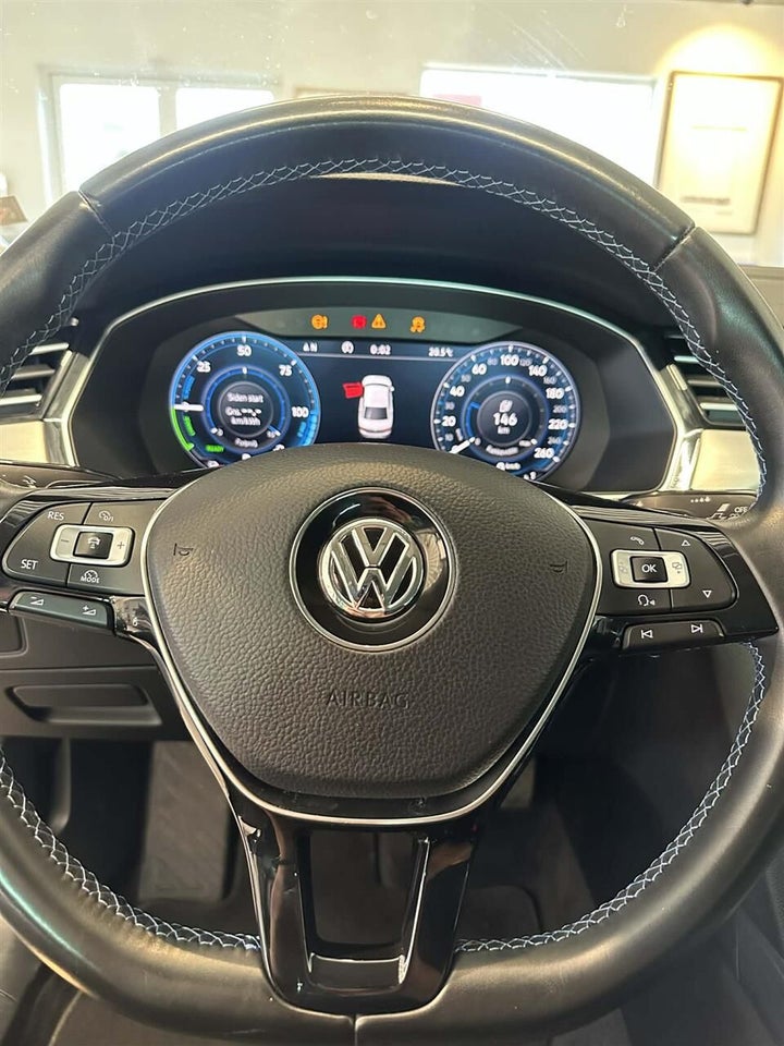 VW Passat 1,4 GTE Highline DSG 4d