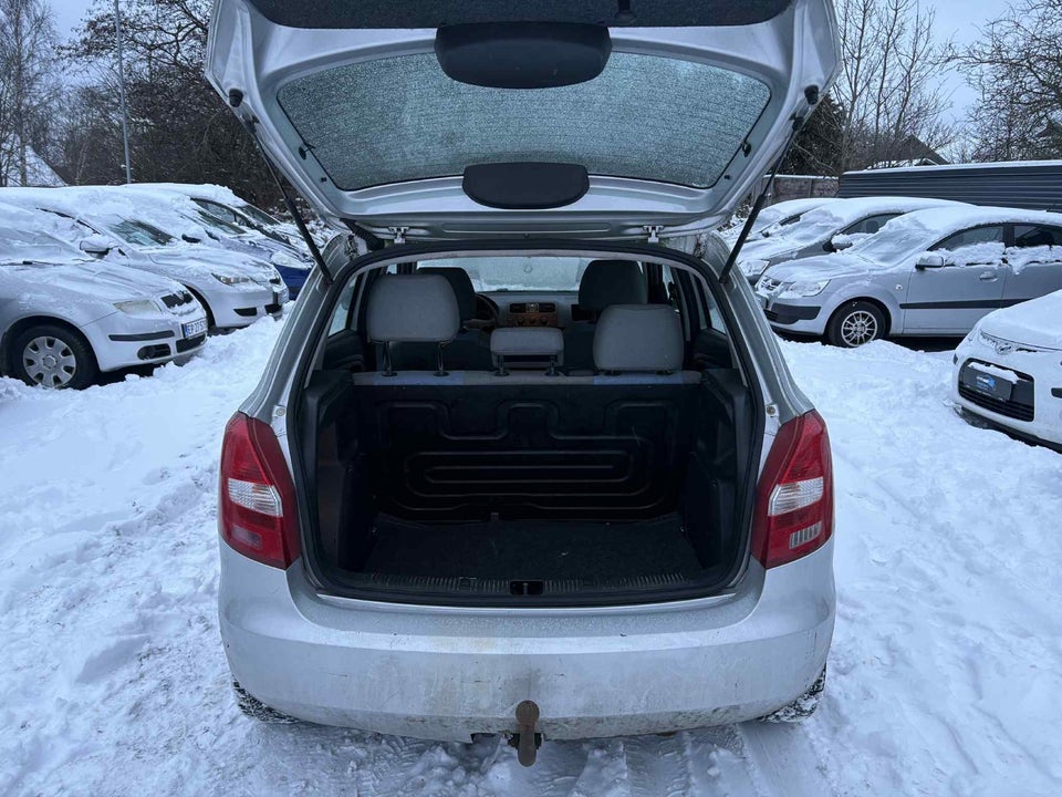 Skoda Fabia 1,4 16V Ambiente 5d