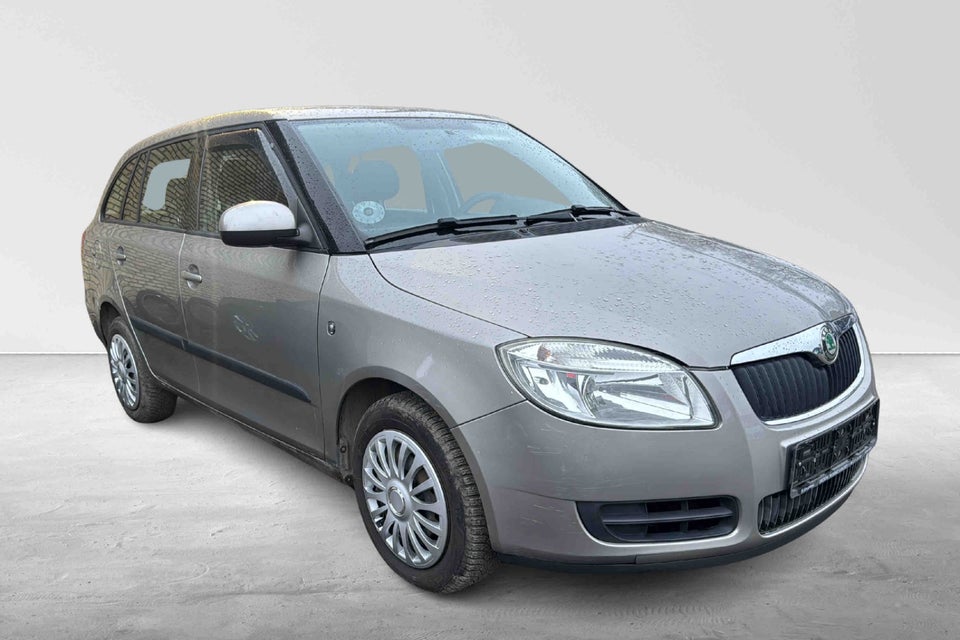 Skoda Fabia 1,2 12V Elegance Combi 5d