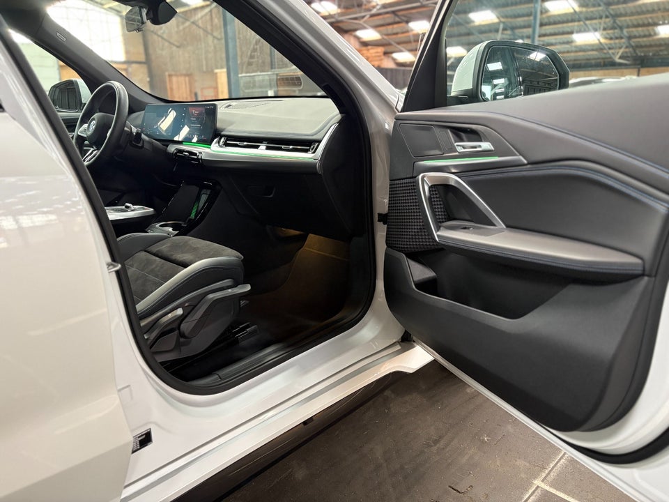 BMW iX1 xDrive30 M-Sport 5d